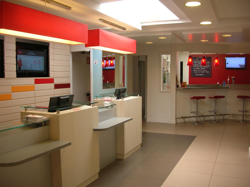 Ibis Lyon Est Beynost Exterior foto