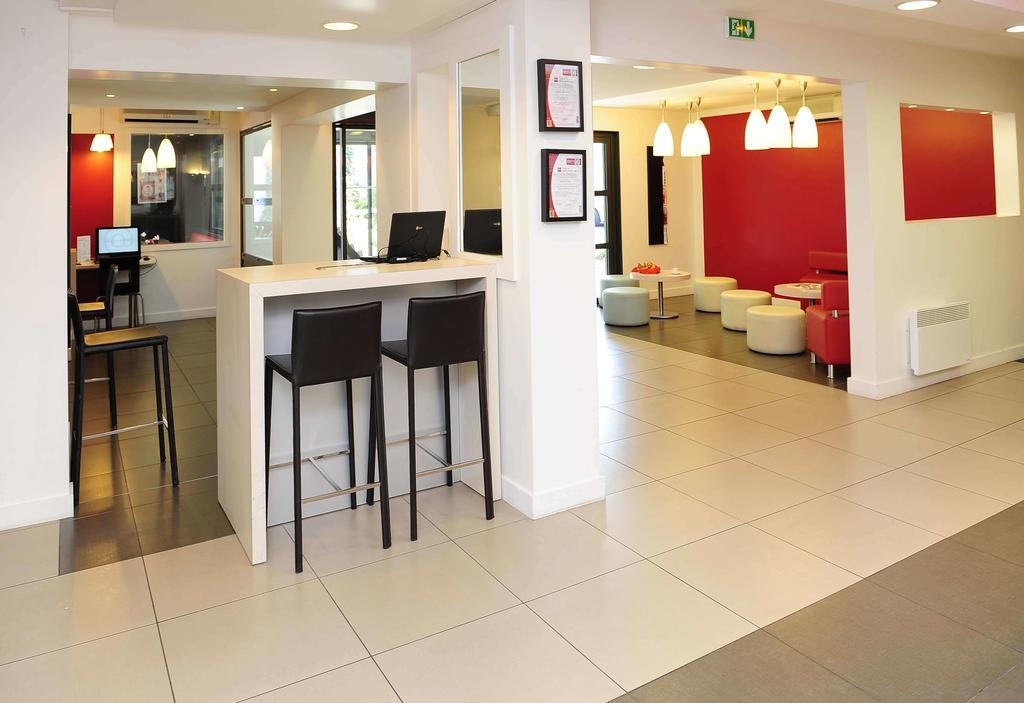 Ibis Lyon Est Beynost Exterior foto